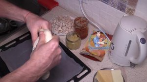 ТЕСТО ДЛЯ ПИЦЦЫ С ДРОЖЖАМИ ПЫШНОЕ И МЯГКОЕ