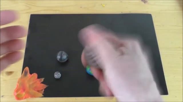 Виготовляємо модель Сонячної системи з пластиліну