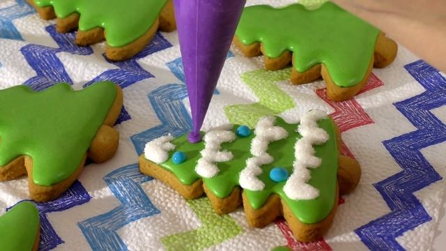 РОСПИСЬ ПРЯНИКОВ Имбирный пряник Ёлочка