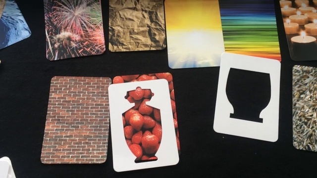 Или огонь мерцающий в сосуде стихи. Мак карты огонь мерцающий в сосуде. Огонь, мерцающий в сосуде. Мак огонь мерцающий в сосуде. Огонь мерцающий в сосуде метафорические карты.