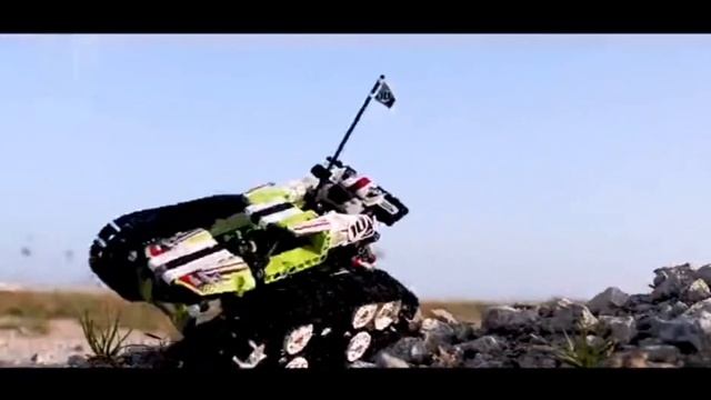 Lego Technic Sery Mould King 13024 APP and Remote Control Track Racer Car (2019) смотреть онлайн