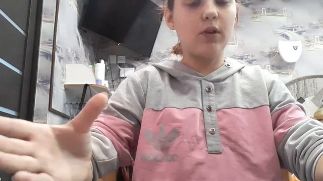 Обзор на кольца из бисера, их очень много.
