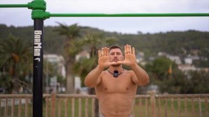 2 упражнения со своим весом которые взорвут мышцы спины
