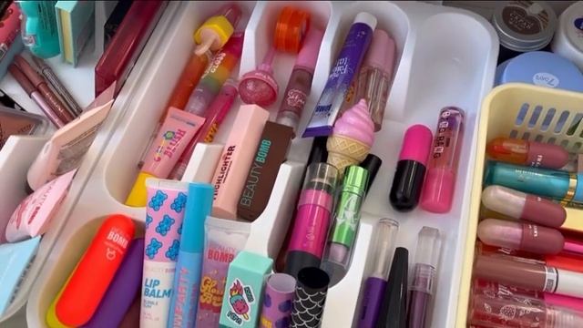 Обзор на мой туалетный столик??? смотреть онлайн