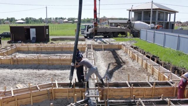 Бетонирование фундамента смотреть онлайн