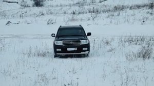 Toyota Land Cruiser 200 / Тест драйв от Anton Avtoman