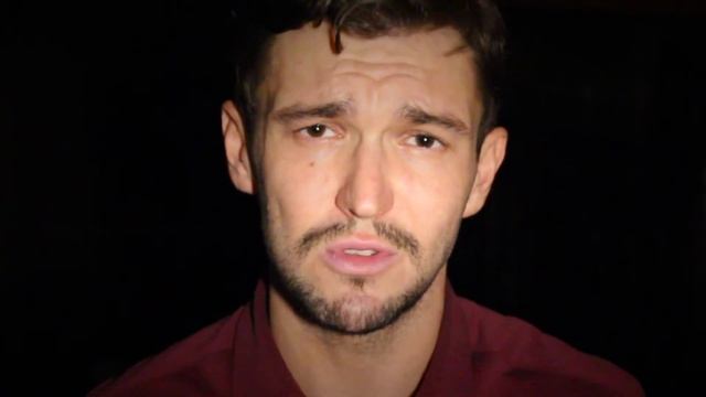 «Не верю» - поэт Владимир ЭС читает свои неизданные стихи смотреть онлайн