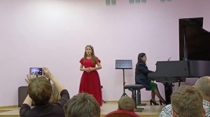 Комар один, задумавшись...