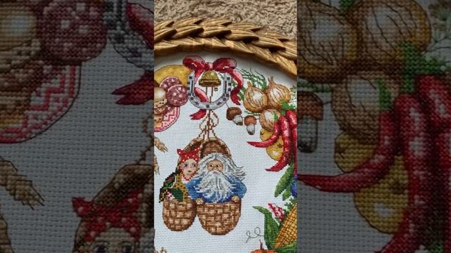 Панна «Венок изобилия» готовая работа
