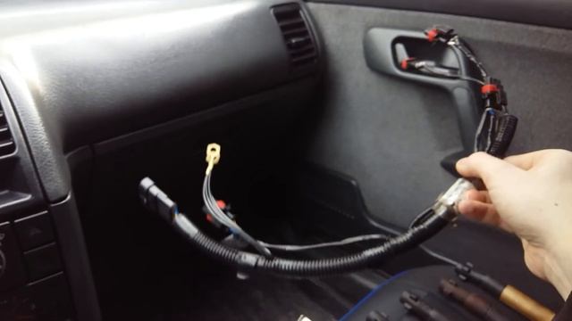 Замена катушек зажигания ВАЗ 2112 (2110, 2111) смотреть онлайн