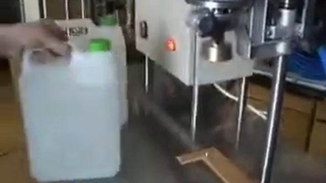 Закрутчик крышек на 5 л. канистрах от ПромБиоФит смотреть онлайн