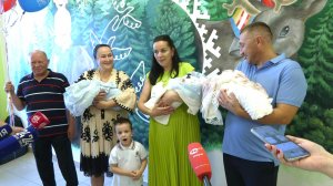 Третью с начала года тройню выписали в Сургуте