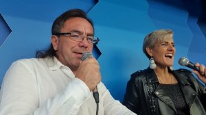 Ольга Роса с хитом "Метель" (авторская песня)