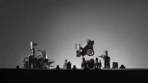 Робот Apple разбирает и утилизирует старый iPhone