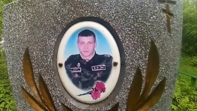 О ЧЁМ ПЛАЧЕТ МЁРТВЫЙ СОЛДАТ? смотреть онлайн