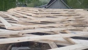 Новая крыша на старом доме