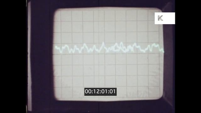 1970s Laboratory, Sound Experiments with Piano and Cello, 16mm смотреть онлайн