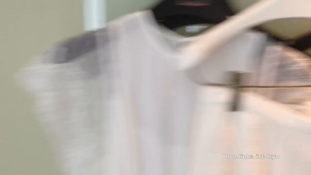 Shopping Vlog Moscow* примерка одежда ,обувь* косметика, парфюмерия смотреть онлайн