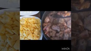 Штрудели, штрудли или штрули с мясом, капустой и картошкой. Немецкая кухня.