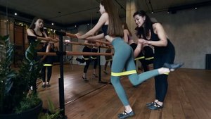 Barre-балет с Алёной Дорофеевой в студии FlexBalance