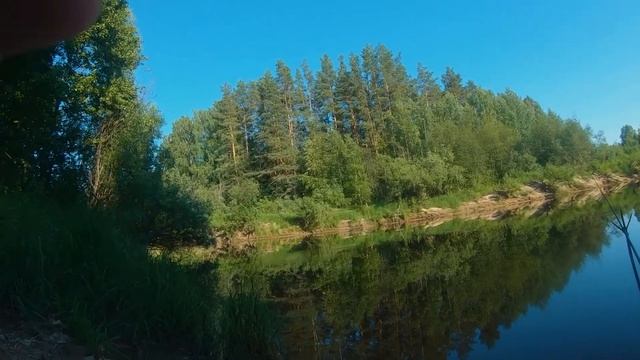 Рыбалка в жару. Поплавок спасает. смотреть онлайн