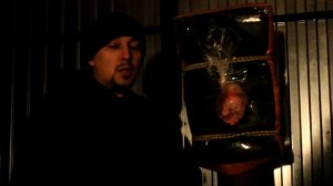 УДАР В КАДЫК!!!ЖЕСТЬ!!!ВИДЕО НЕ ДЛЯ СЛАБОНЕРВНЫХ!!!