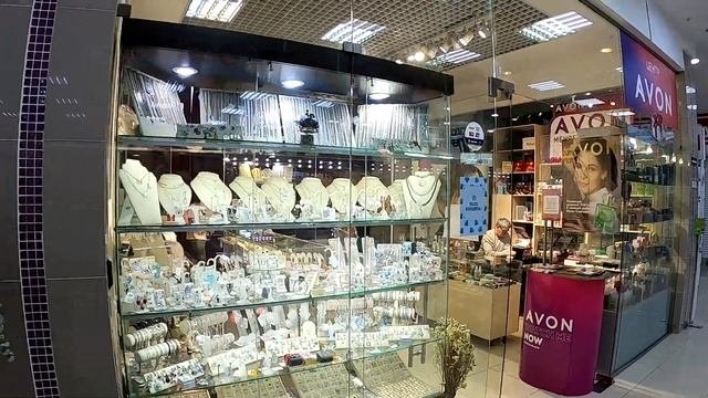 НОВОСИБИРСК СЕГОДНЯ// ТОРГОВЫЙ ЦЕНТР КРИСТАЛЛ #новосибирск #люди #торговыйцентр #россия