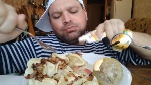 МУКБАНГ ВАРЕНИКИ с картошкой / ОБЖОР фаршированный перец