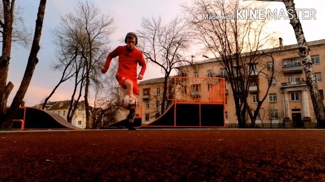 ПРОСТЫЕ КОМБИНАЦИИ В ФУТБОЛЬНОМ ФРИСТАЙЛЕ ДЛЯ НАЧИНАЮЩИХ