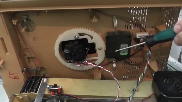 Радиоуправляемый танк Taigen German Tiger "Тигр" (Full metal edition) 2.4G 1:16 смотреть онлайн