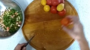 Пикантный салат " Остренькие крабы"