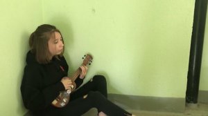 Нервы - Кому ты звонишь (кавер на укулеле)