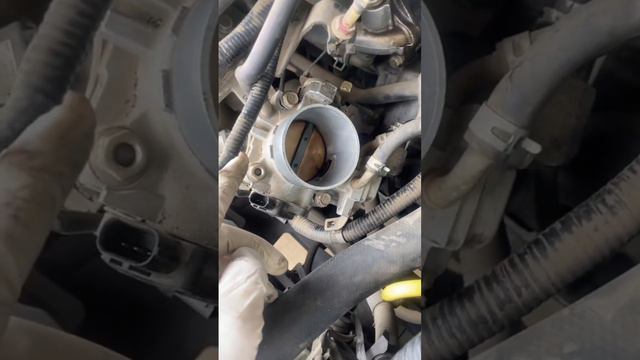 How to replace the idle air control valve on a 2003 Honda accord with 2.4 L.