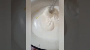 Очень нежный и воздушный бесквит (рецепт не мой)