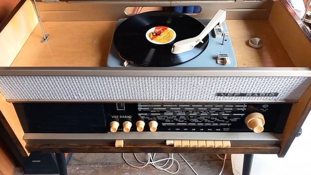 Радиола Вэф радио смотреть онлайн