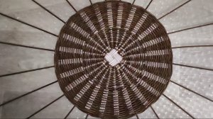 МК. Поднос коричневый из бумажной лозы. Дно. Часть 1. #258(1)