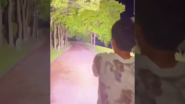 САМЫЙ МОЩНЫЙ ФОНАРИК В МИРЕ смотреть онлайн