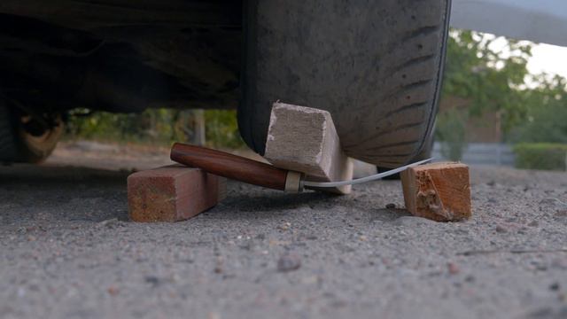 JerKnife - the puukko knife crash test смотреть онлайн