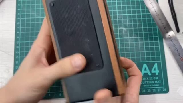 DIY РЕМАСТЕРИНГ JBL Flip 3. Замена аккумулятора, разъёма и новый корпус! смотреть онлайн