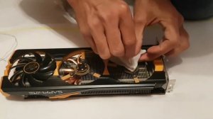 Снятие, чистка, и смазка, вентилятора видеокарты Sapphire R9 290 Trix после 2 года майнинга