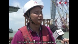 World's Longest Cross-Sea Bridge Installed with Last Tower in South China