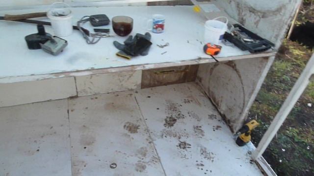 Курятник из старых дверей (часть 2) A chicken coop out of old doors смотреть онлайн