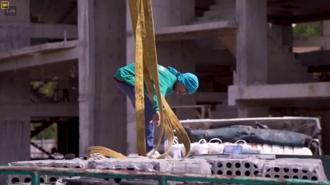 НЕДВИЖИМОСТЬ НА ПХУКЕТЕ/ НОВОСТИ СТРОИТЕЛЬСТВА condo ANDAMAN RIVIERA. Установка Новых Стен смотреть онлайн