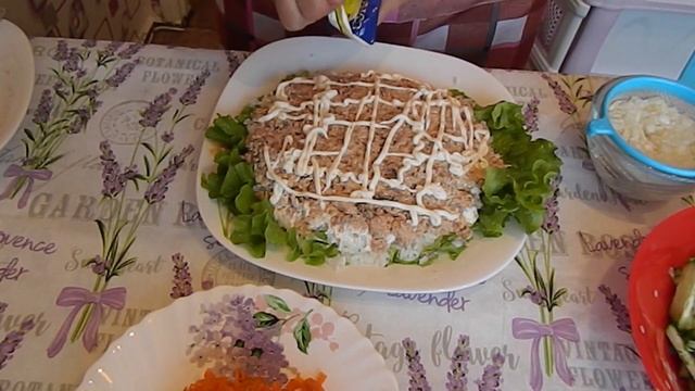 САЛАТ НОРВЕЖСКИЙ С ГОРБУШЕЙ И РИСОМ смотреть онлайн