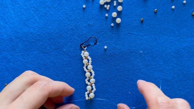 Браслет из бисера за 5 минут. Браслет из бусин. Мастер Класс! How to make Bracelets? Easy tutorial!