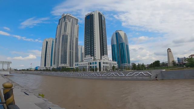 Грозный летом смотреть онлайн