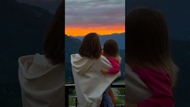 Александра Поснова с семьёй в Сочи?⛰️ Кадры из нового влога✨ смотреть онлайн