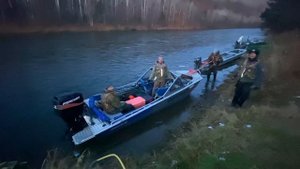 ВОДА КИПИТ ОТ РЫБЫ. САМАЯ ОБИТАЕМАЯ РЕКА РОССИИ