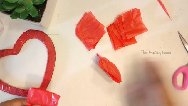 Cut Your PLASTIC Carry Bag to Pieces and Make This Amazing DIY Frame !