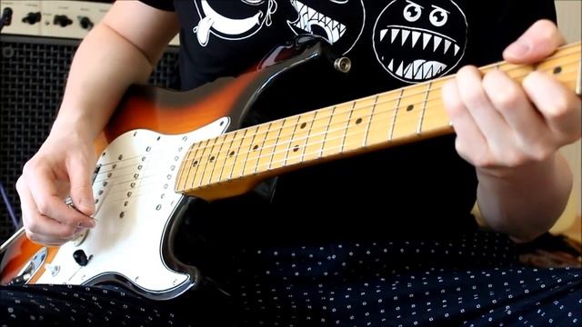 Fender american standard stratocaster VS Squier affinity stratocaster. смотреть онлайн